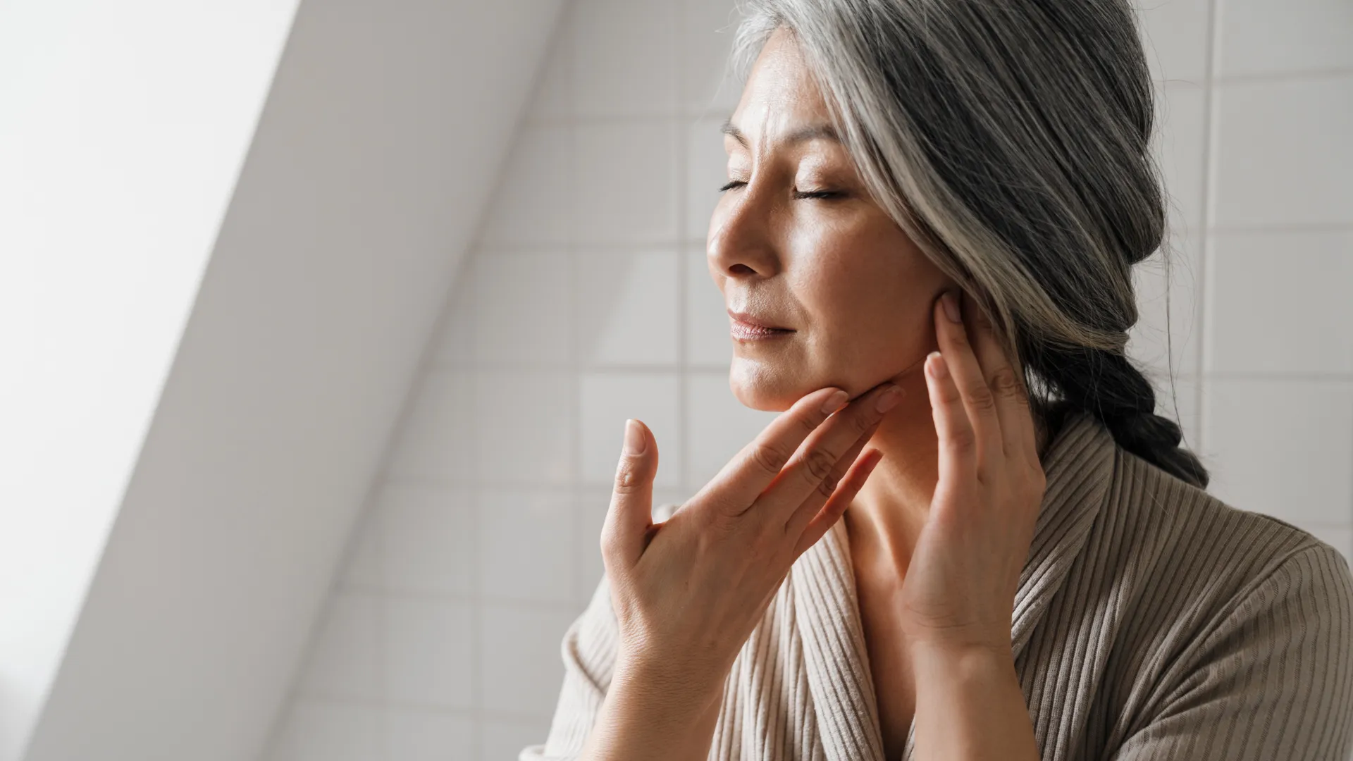 Ariella Thérapie | Thérapeute Psychoénergéticienne | France | Article Yoga du visage